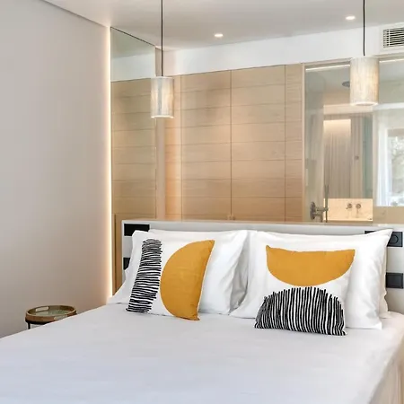 Vathi Cove Luxury & 5*
